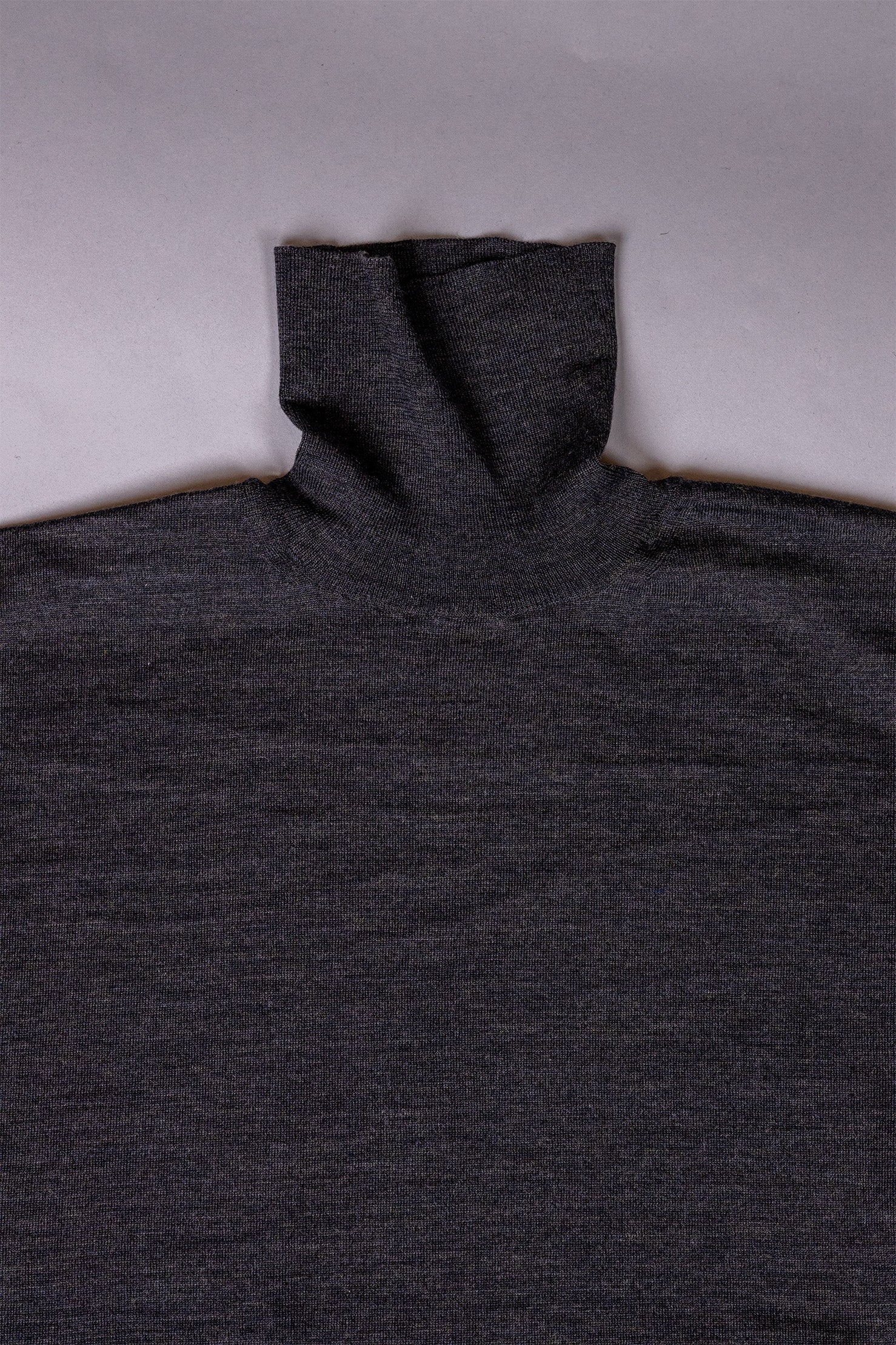 unnames.タートルネック gray