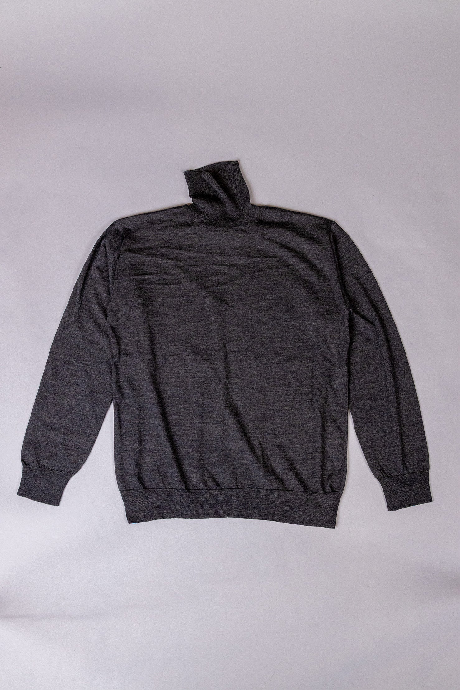 unnames.ハイゲージ タートルネック Black