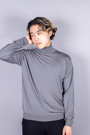 unnames.タートルネック light gray