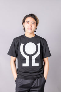 『unnames.』ロゴTシャツ  black