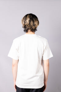 『unnames.』ロゴTシャツ  white