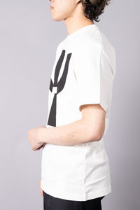 『unnames.』ロゴTシャツ  white