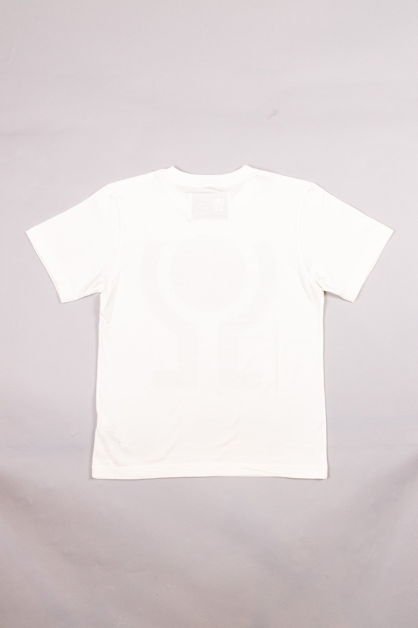 『unnames.』ロゴTシャツ  white