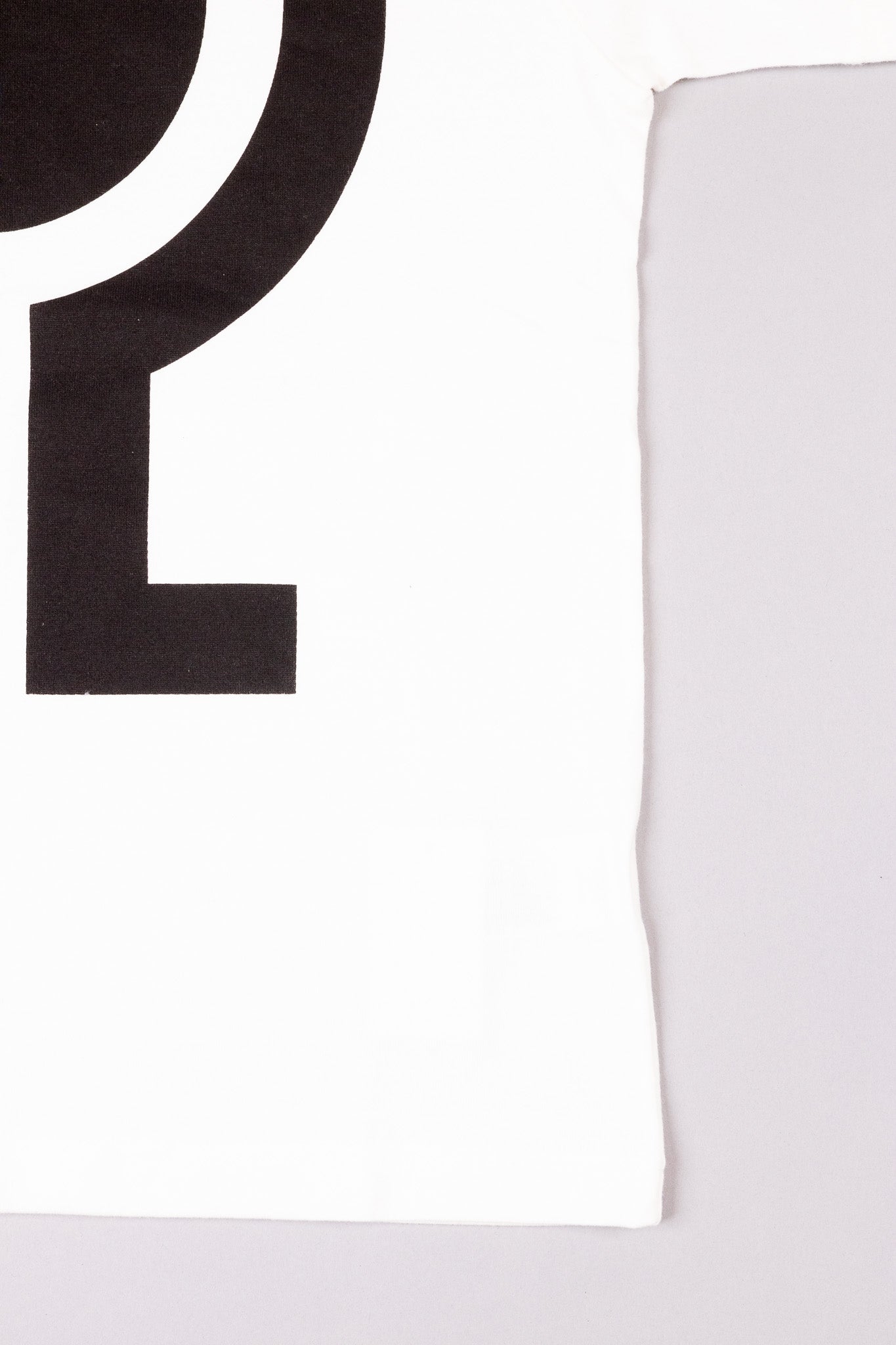 『unnames.』ロゴTシャツ  white