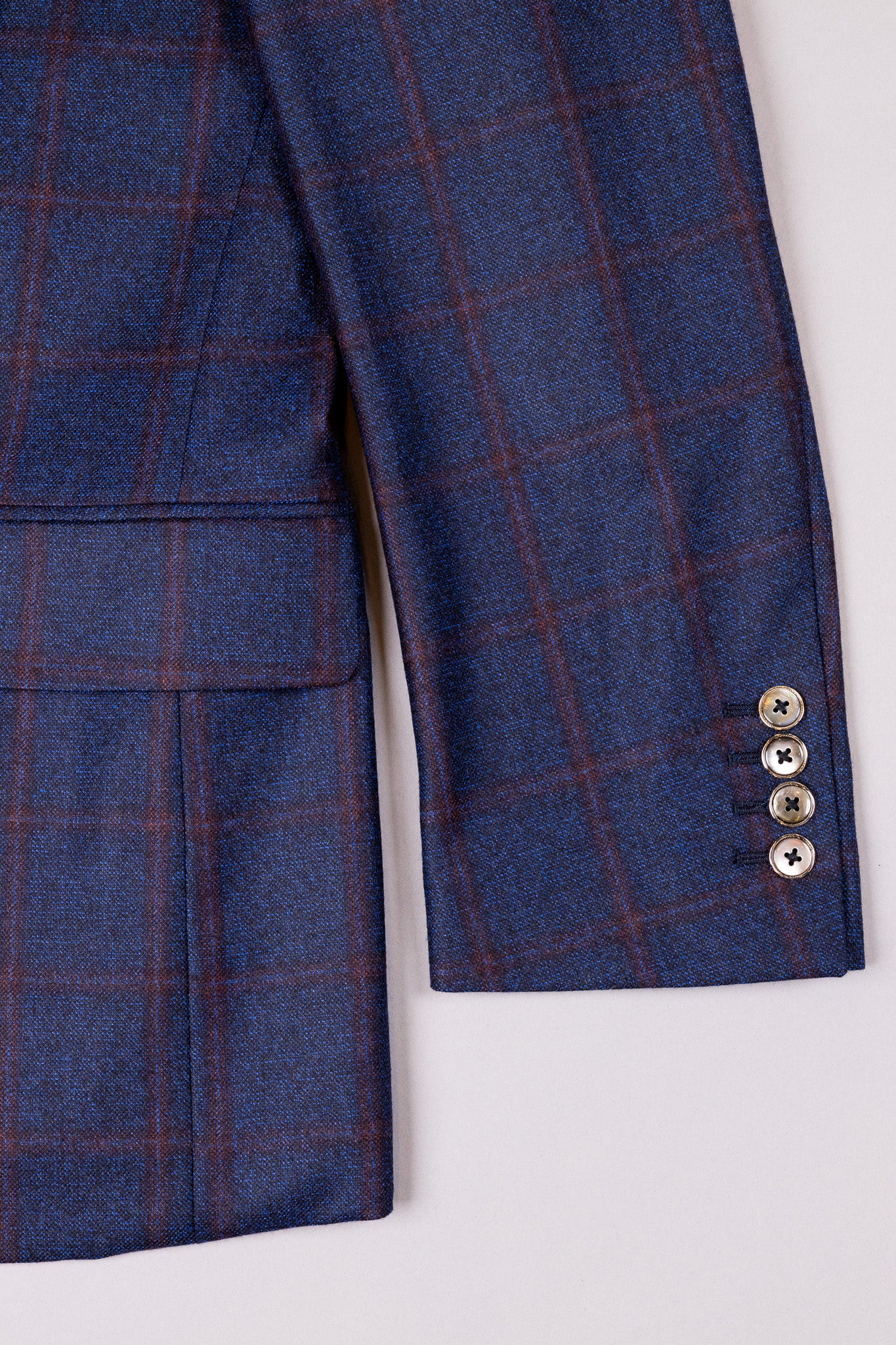 『unnames.』ジャケット　blue red