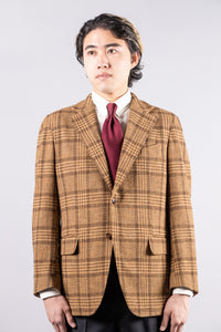 『unnames.』ジャケット　yellow brown