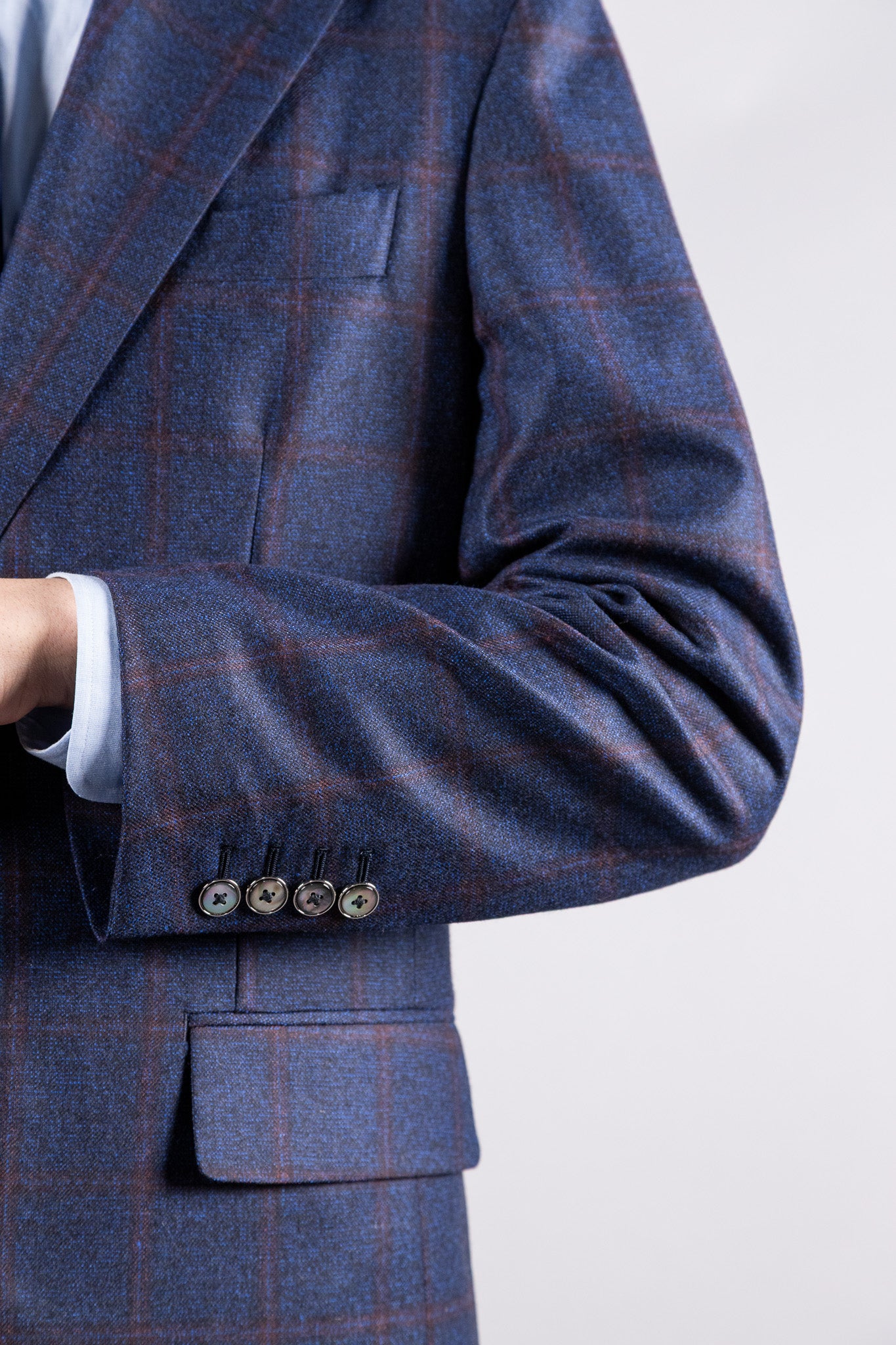 『unnames.』ジャケット　blue red