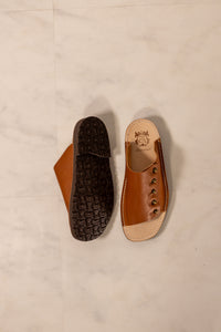 【chausser】BUTTON SANDALS BROWN