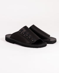 【chausser】別注BUTTON SANDALS ブラック×ブラック