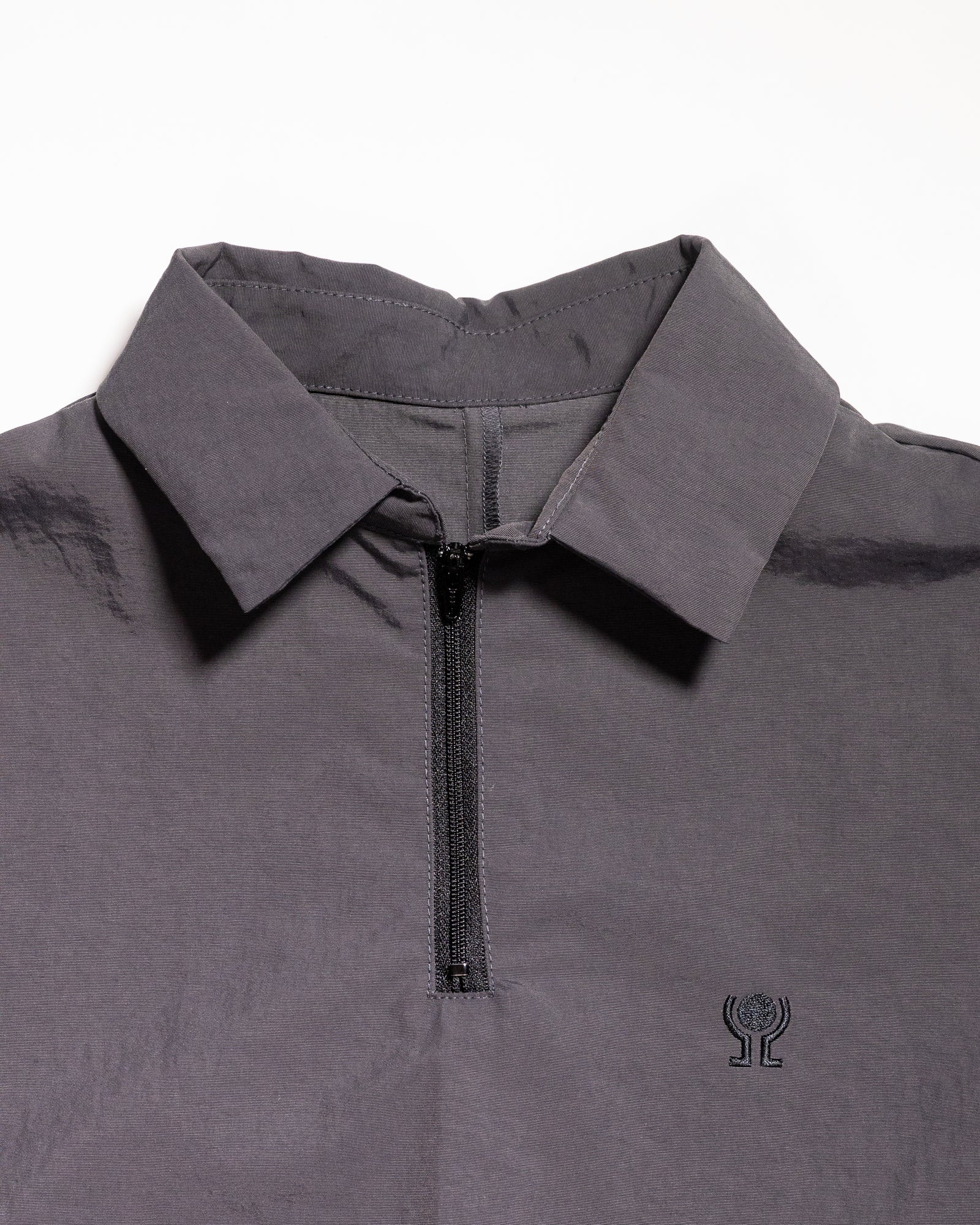 【予約販売】『unnames.golf』テックワンピ gray