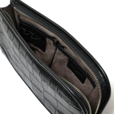 【PELLE MORBIDA】 型押しクラッチバッグ