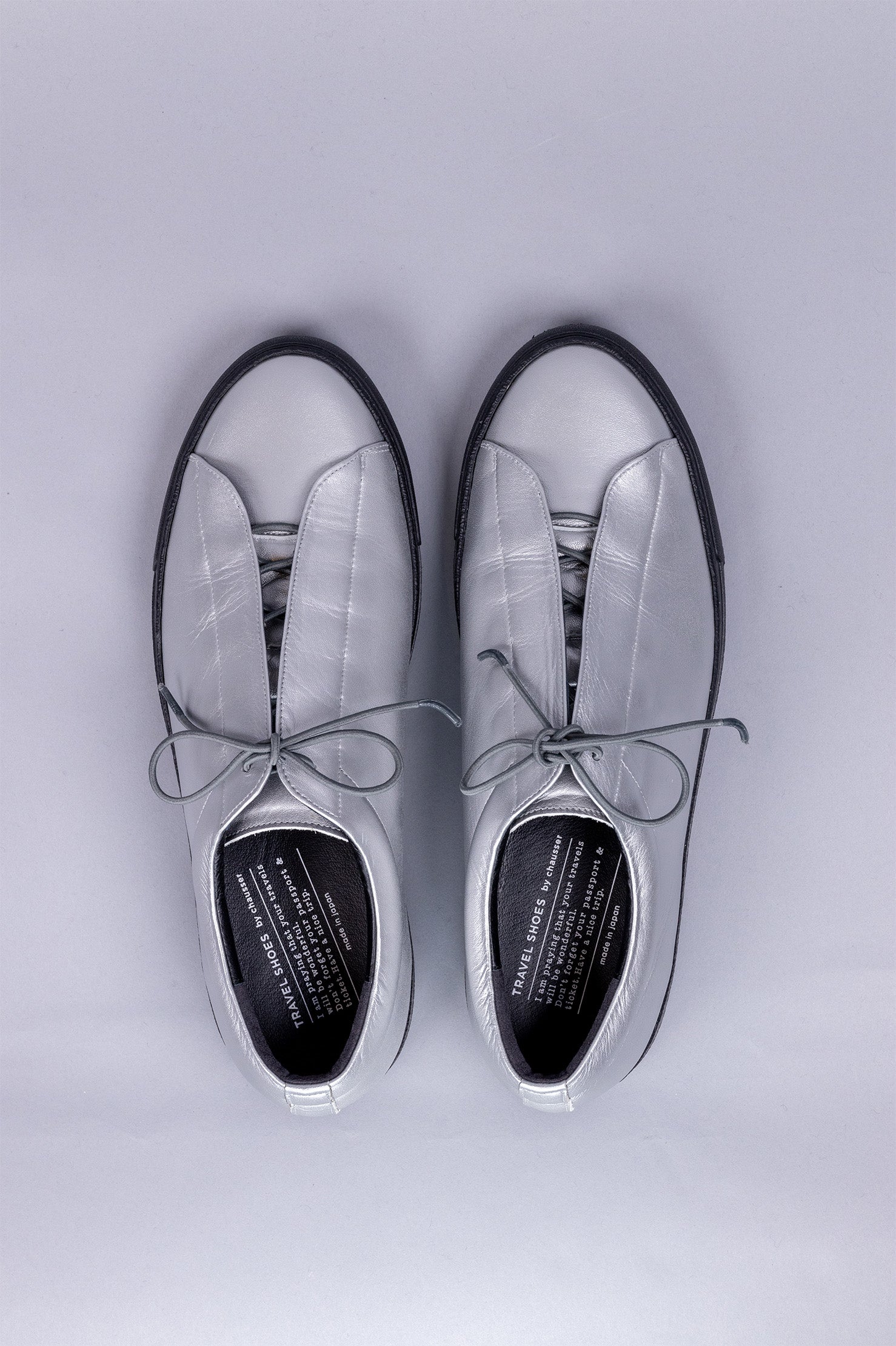 LEATHER LOW-CUT SNEAKERS / silver